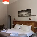 Glory Guesthouse