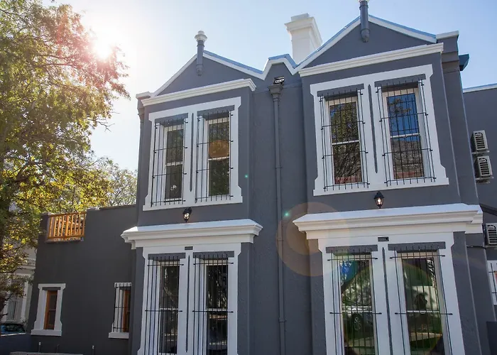 Glory Guesthouse